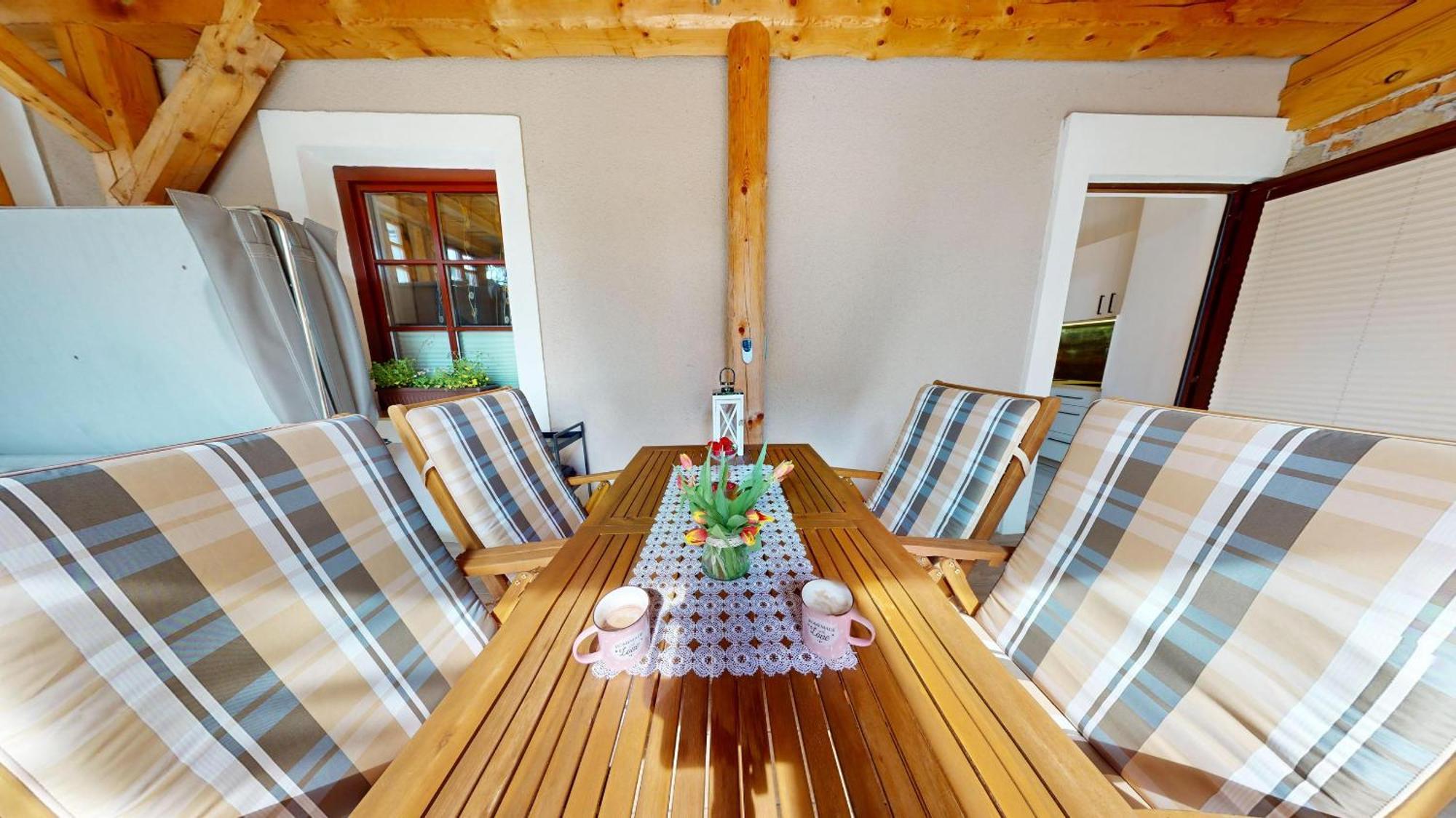 Resort Hisa Ida - Apartments With Hot Tub And Sauna Ivancna Gorica Værelse billede