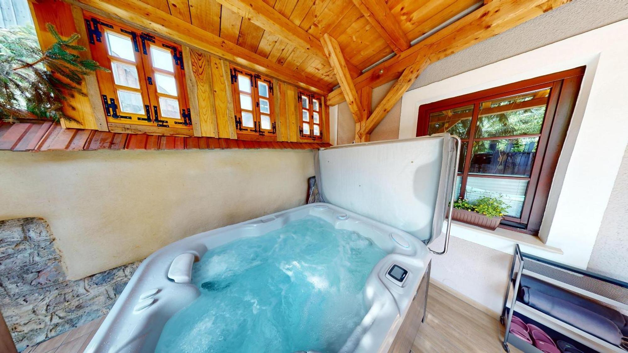 Resort Hisa Ida - Apartments With Hot Tub And Sauna Ivancna Gorica Eksteriør billede