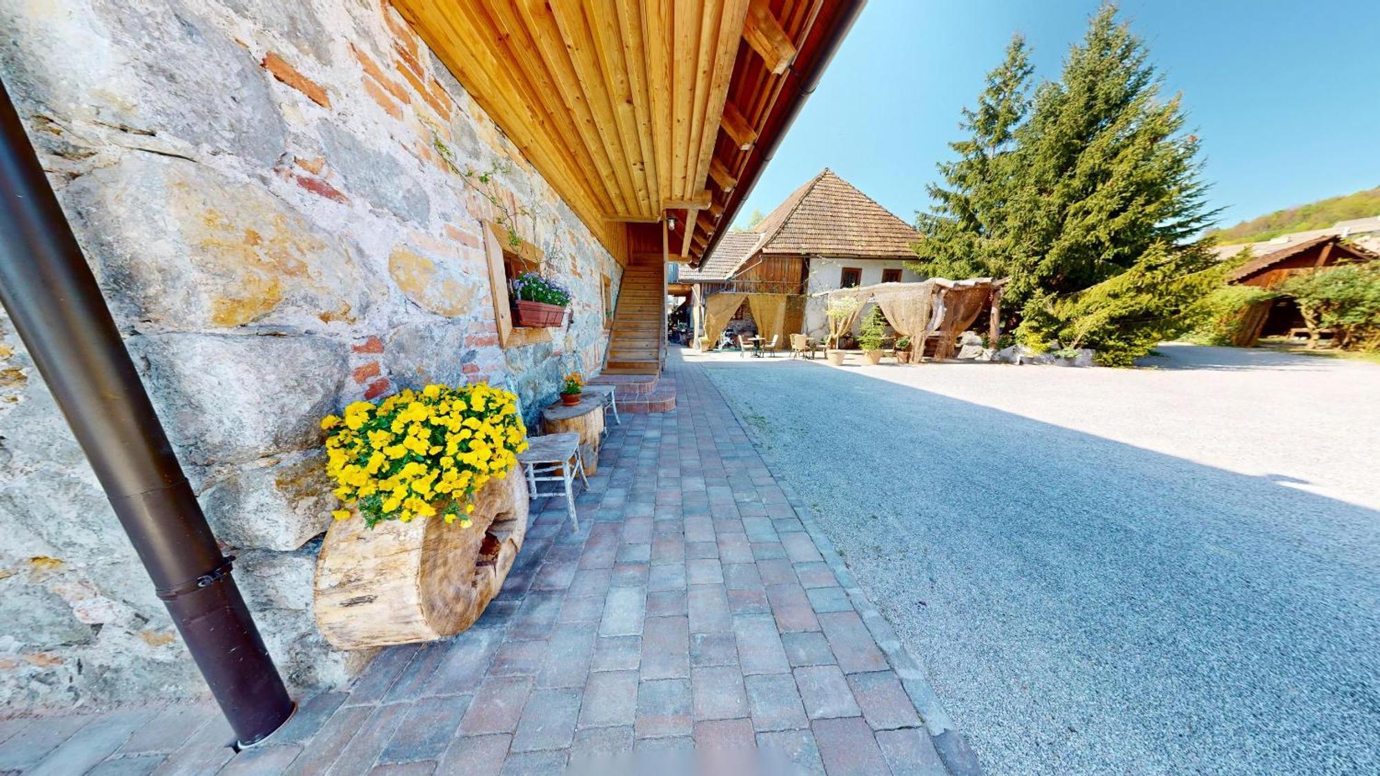 Resort Hisa Ida - Apartments With Hot Tub And Sauna Ivancna Gorica Værelse billede