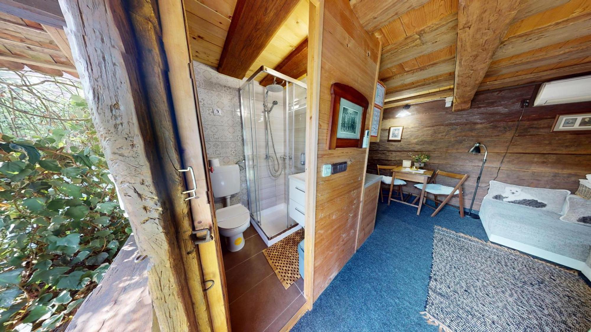 Resort Hisa Ida - Apartments With Hot Tub And Sauna Ivancna Gorica Eksteriør billede